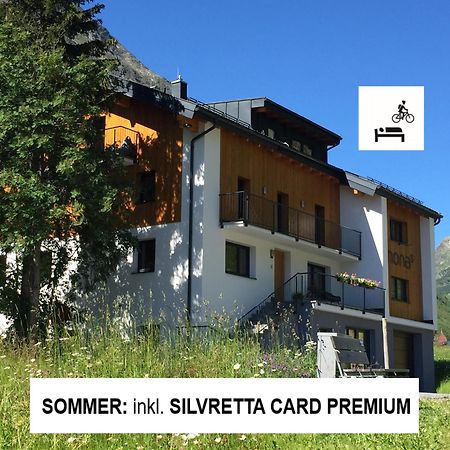 Nonas B&B Galtür エクステリア 写真